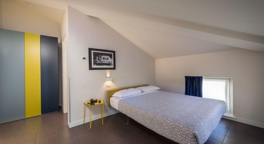 Hotel Forlanini 52 Парма Екстериор снимка